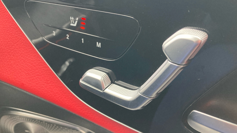 Mercedes-Benz GLC 300d 4Matic AMG Line Premium + 5dr 9G-Tronic Diesel Estate